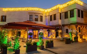 Four Mansions Hotel